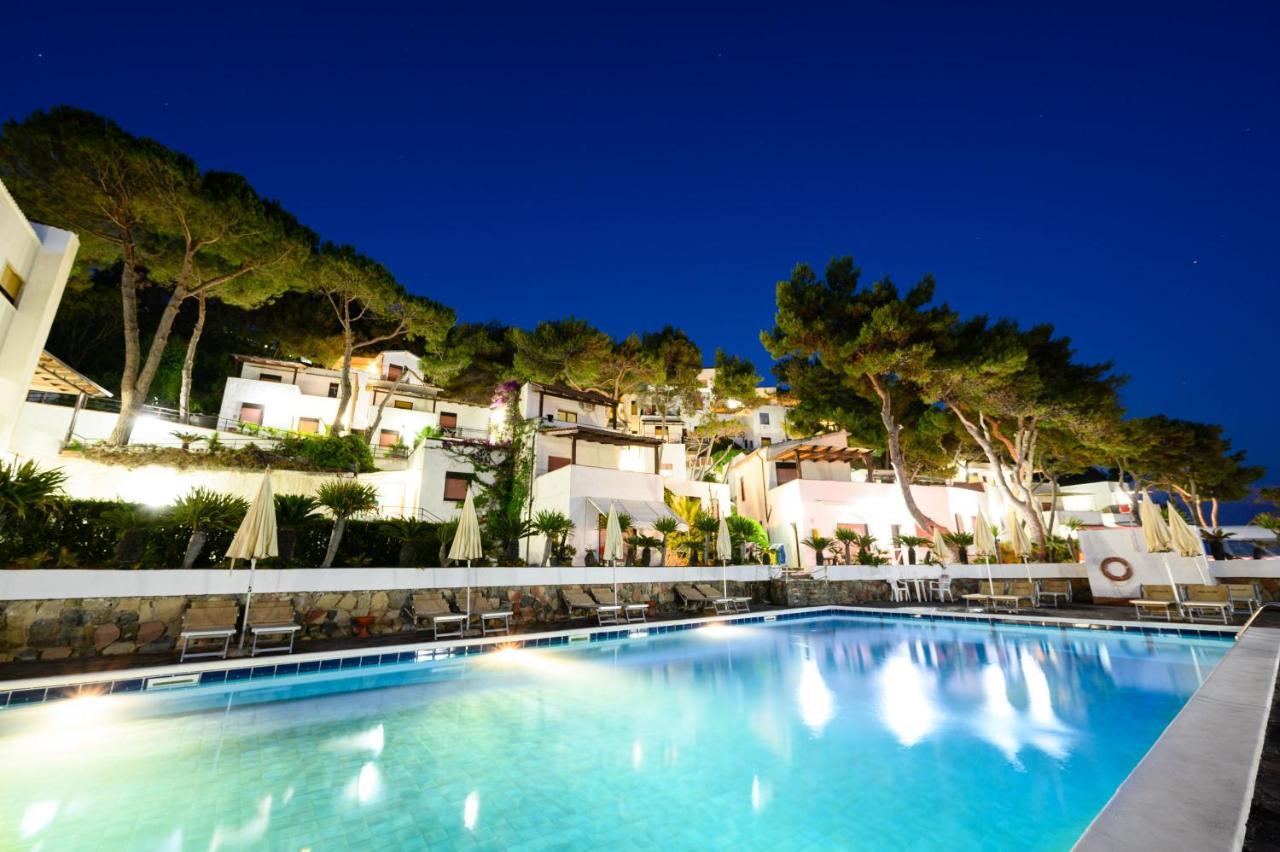 Villaggio Stella Del Sud & Resort Pisciotta Bagian luar foto