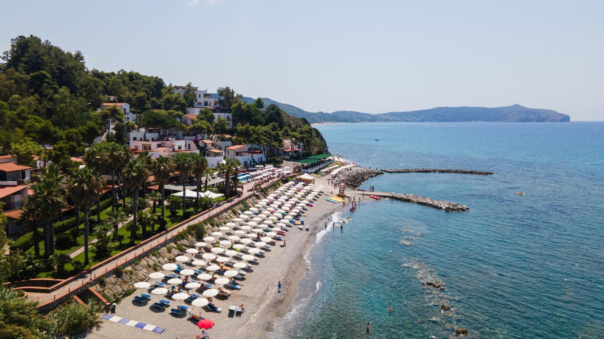 Villaggio Stella Del Sud & Resort Pisciotta Bagian luar foto