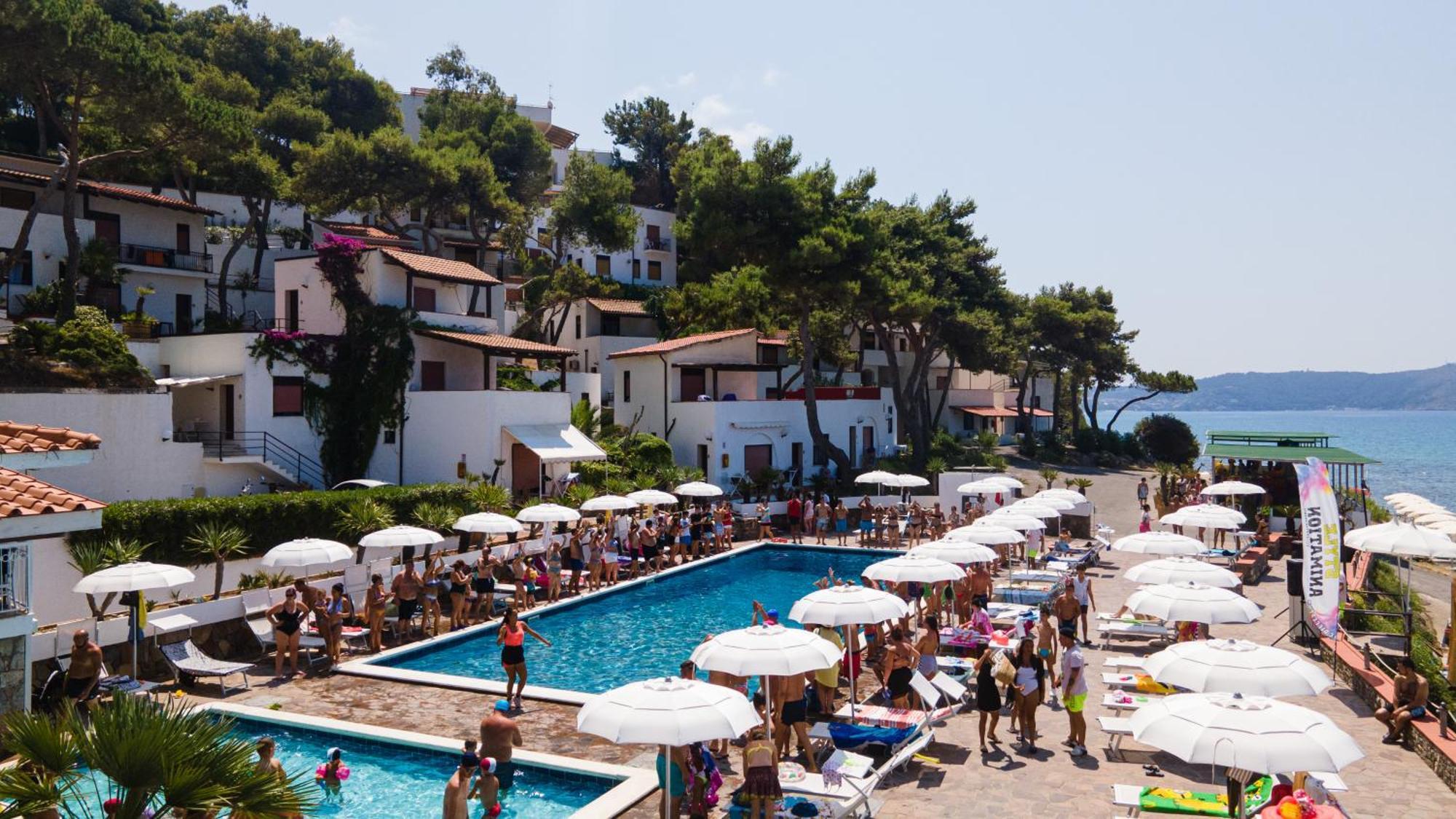 Villaggio Stella Del Sud & Resort Pisciotta Bagian luar foto